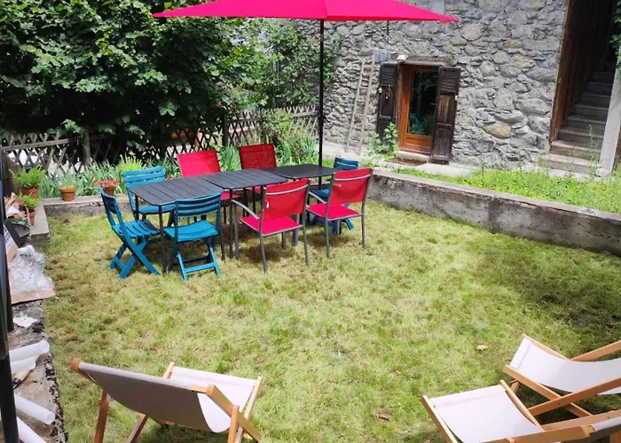 Belle Maison Traditionnelle - Les Chavonnes